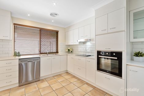 Property photo of 3 Sorrento Close Carindale QLD 4152