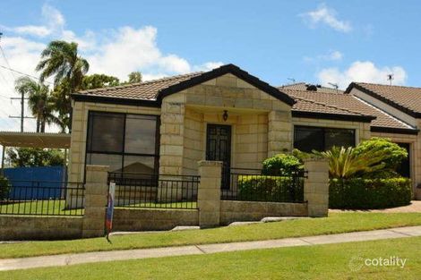 1/22 Harley St, Labrador, QLD 4215