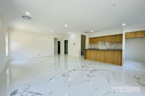 21 Dorrington St, Claymore, NSW 2559