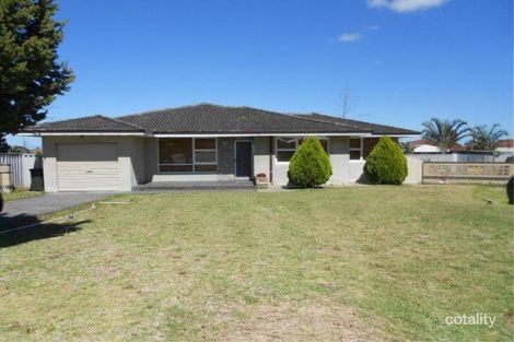 21 Wooramel Way, Nollamara, WA 6061
