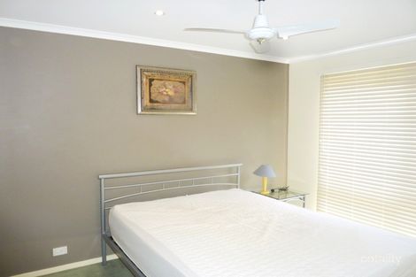 Property photo of 28 Warren Close Narre Warren VIC 3805