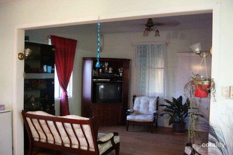 Property photo of 26 Ferry Road Rosedale QLD 4674