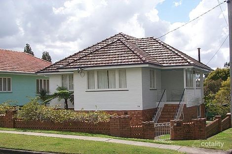 34 Lloyd St, Camp Hill, QLD 4152