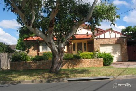 24 Lucas Rd, East Hills, NSW 2213