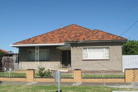 15 Compton Pde, Sunshine North, VIC 3020