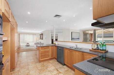Property photo of 17 Nicolson Circuit Menai NSW 2234