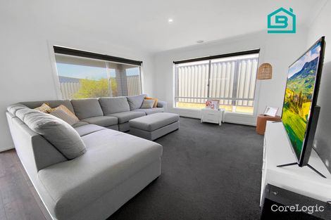 Property photo of 5 Spaniel Lane Pakenham VIC 3810