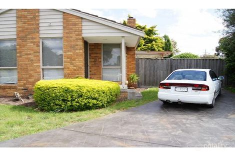 4 Dorchester Cres, Carrum Downs, VIC 3201