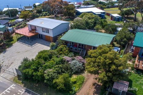 Property photo of 10 Gellibrand Lane Opossum Bay TAS 7023
