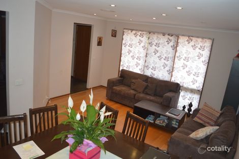 Property photo of 28 Mimosa Road Mill Park VIC 3082