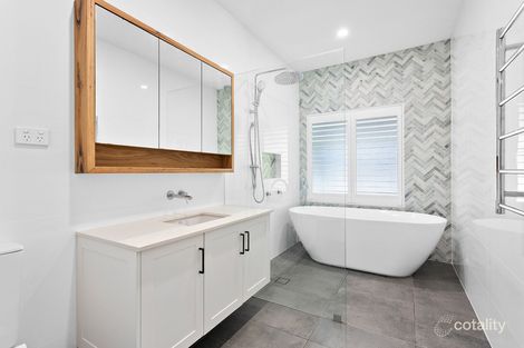 Property photo of 102 St Johns Avenue Mangerton NSW 2500