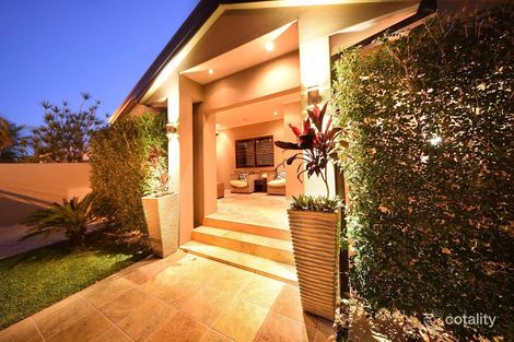Property photo of 1808 Gold Coast Highway Burleigh Heads QLD 4220