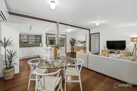 Property photo of 19 Dibbil Street Chermside West QLD 4032
