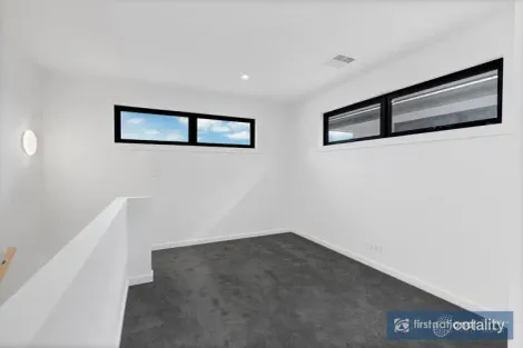 Property photo of 11 Addison Road Black Forest SA 5035