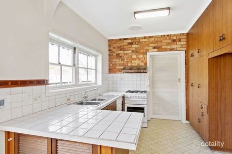 Property photo of 10 Wards Grove Bentleigh East VIC 3165