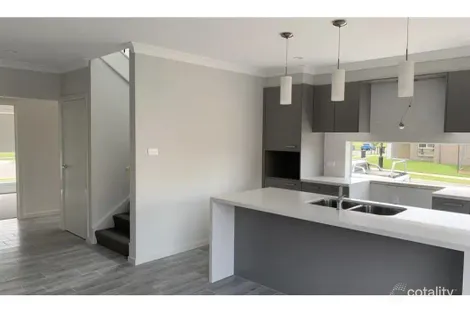 Property photo of 6 Sapper Street Bardia NSW 2565