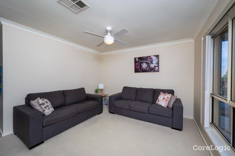 Property photo of 33 Harmony Crescent Mount Hutton NSW 2290