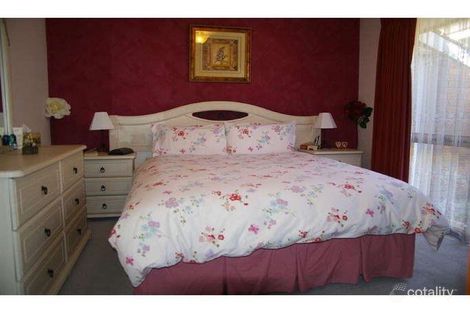 Property photo of 12 Platina Place Chelsea Heights VIC 3196