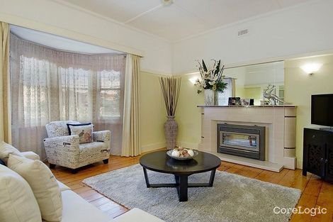 Property photo of 49 Carnarvon Road Strathmore VIC 3041