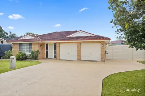 Property photo of 3 Collie Way Albion Park NSW 2527