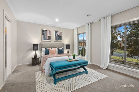 Property photo of 38 Burford Way Cranbourne North VIC 3977
