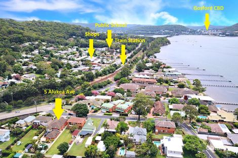 Property photo of 5 Alukea Avenue Point Clare NSW 2250
