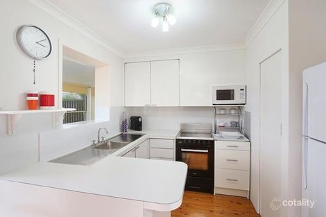 Property photo of 5 Alukea Avenue Point Clare NSW 2250
