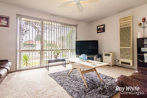 Property photo of 135 Monahans Road Cranbourne West VIC 3977