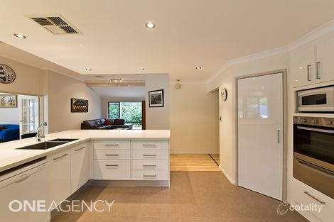 Property photo of 16 Fairmount Close Bibra Lake WA 6163