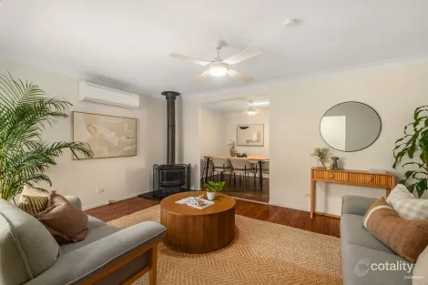 Property photo of 10 Hillside Crescent Teralba NSW 2284