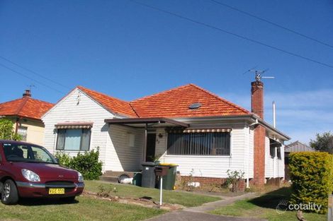 27 Catherine St, Waratah West, NSW 2298