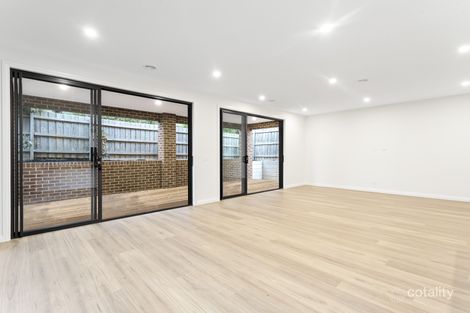 Property photo of 2/8 Standring Close Donvale VIC 3111