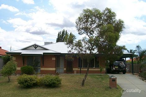 6 Tangerine Cl, Seville Grove, WA 6112