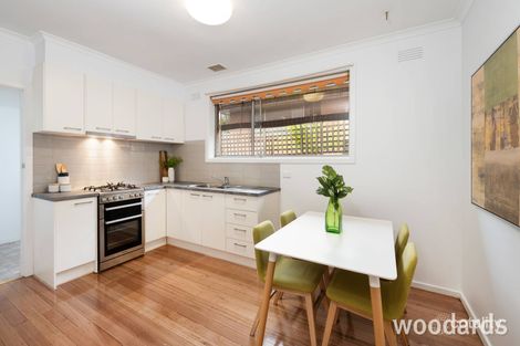 Property photo of 2/30 Simpsons Road Box Hill VIC 3128
