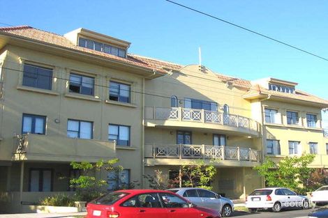 Property photo of 25/1083-1089 Glen Huntly Road Glen Huntly VIC 3163