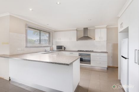 Property photo of 58 Broderick Road Carrum Downs VIC 3201