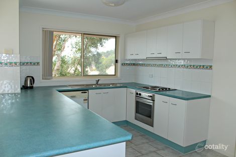 Property photo of 19 Express Circuit Marmong Point NSW 2284