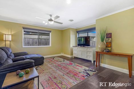 Property photo of 8 Banksia Grove Gisborne VIC 3437