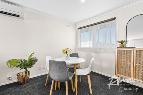 Property photo of 2/39 Graylea Avenue Herne Hill VIC 3218