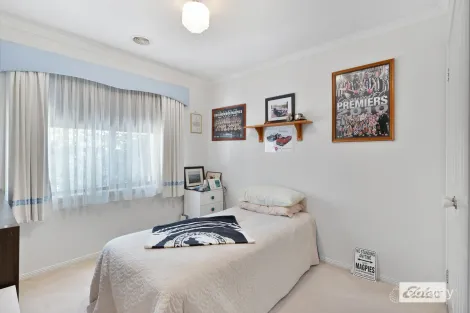 Property photo of 107 Pell Street Howlong NSW 2643