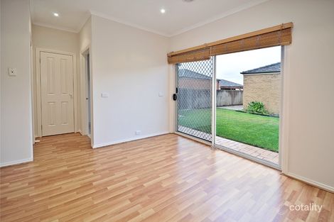 Property photo of 71 Jade Way Hillside VIC 3037