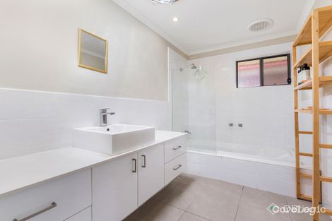 Property photo of 58 Broderick Road Carrum Downs VIC 3201