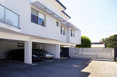 Property photo of 3/4 Hendra Street Cloverdale WA 6105