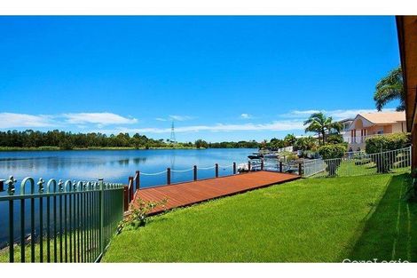 Property photo of 89 Port Jackson Boulevard Clear Island Waters QLD 4226