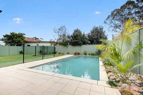 18 Sandakan Rd, Revesby Heights, NSW 2212