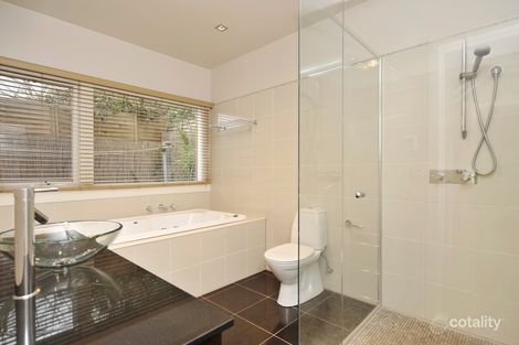 Property photo of 9A Eama Court Bulleen VIC 3105