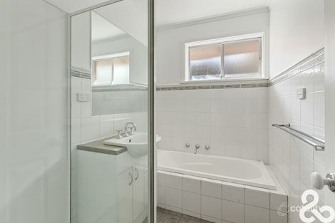 20 Flag St, Kingsbury, VIC 3083