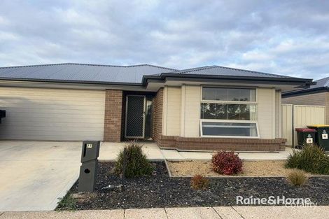 Property photo of 27 Yamuna Avenue Munno Para West SA 5115