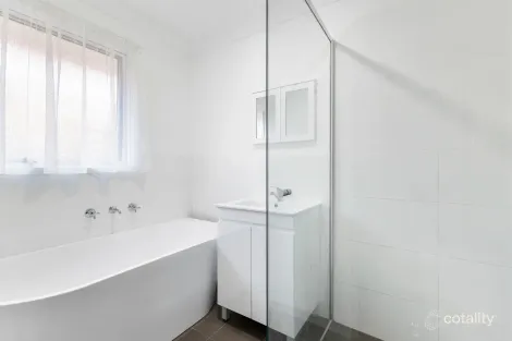 Property photo of 12 Willoring Crescent Jamisontown NSW 2750