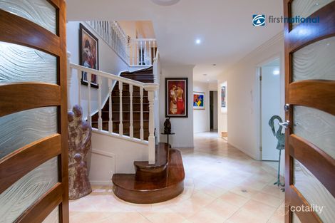 Property photo of 4 Valerie Close Edens Landing QLD 4207